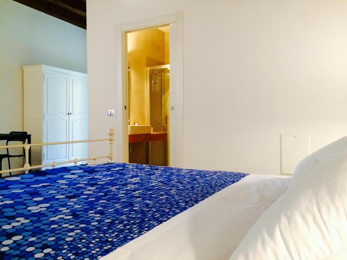 Moira Rooms Bergamo Eksteriør bilde