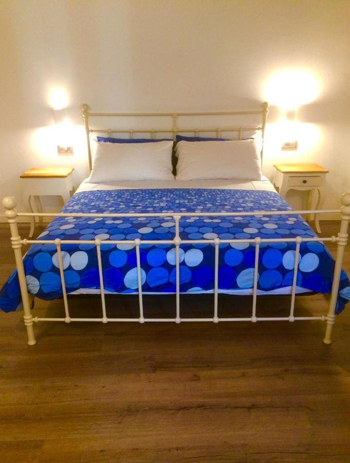 Moira Rooms Bergamo Eksteriør bilde